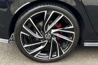 Volkswagen Golf 2.0 TDI 200 GTD 5dr DSG