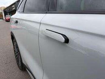 Omoda 9 1.5T SHS Noble 5dr 3DHT