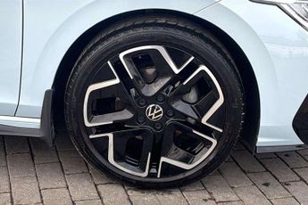 Volkswagen Golf 2.0 TDI 150 R-Line 5dr DSG