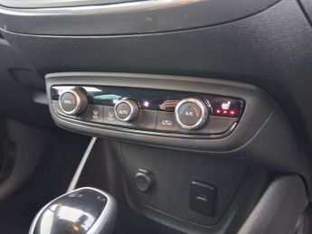 Vauxhall Crossland 1.2 Turbo [130] Elite 5dr Auto