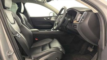 Volvo XC60 2.0 T8 [455] RC PHEV Ultimate Dark 5dr AWD Gtron