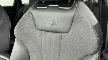 Audi A4 Avant 40 TFSI 204 S Line 5dr S Tronic