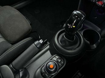 MINI Hatchback 5dr 1.5 Cooper Sport II 5dr Auto