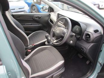 Hyundai i10 1.0 [63] Advance 5dr Auto [Nav]