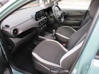 Hyundai i10 1.0 [63] Advance 5dr Auto [Nav]