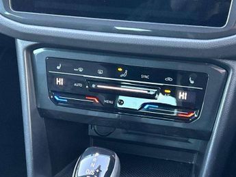 Volkswagen Tiguan 2.0 TDI R-Line 5dr DSG