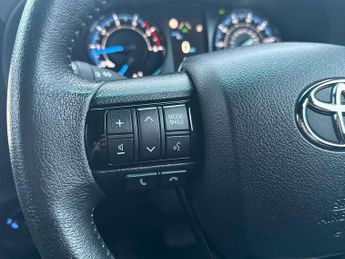 Toyota Hilux Invincible X D/Cab Pick Up 2.8 D 48V Auto