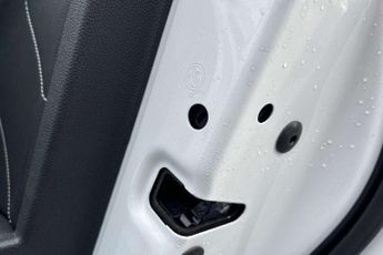 Volkswagen Tiguan 2.0 TDI R-Line 5dr DSG