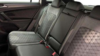 Volkswagen Tiguan 2.0 TDI R-Line 5dr DSG