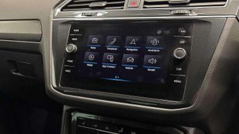 Volkswagen Tiguan 2.0 TDI R-Line 5dr DSG