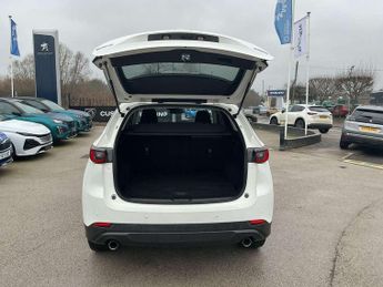 Mazda CX-5 2.0 e-Skyactiv G MHEV Centre-Line 5dr Auto
