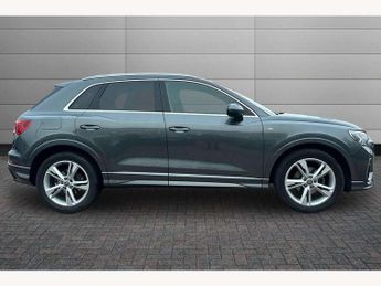 Audi Q3 35 TFSI S Line 5dr S Tronic