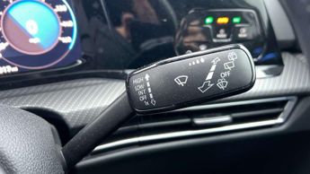 Volkswagen Golf 1.5 eTSI 150 R-Line 5dr DSG