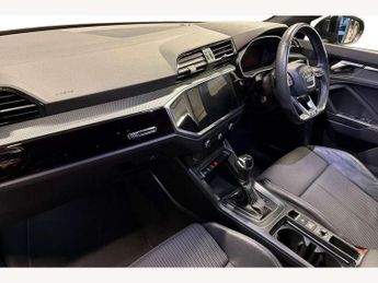 Audi Q3 35 TFSI Black Edition 5dr S Tronic [Tech Pro]