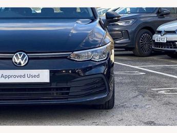 Volkswagen Golf 2.0 TDI Life 5dr DSG