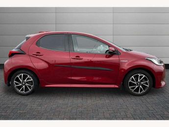 Toyota Yaris 1.5 Hybrid Design 5dr CVT
