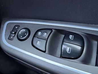 Nissan Micra 1.0 IG-T 92 Acenta 5dr CVT