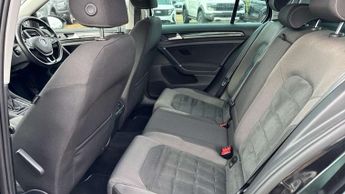 Volkswagen Golf 1.6 TDI GT 5dr DSG