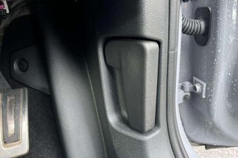 Volkswagen Golf 1.5 eTSI 150 R-Line 5dr DSG