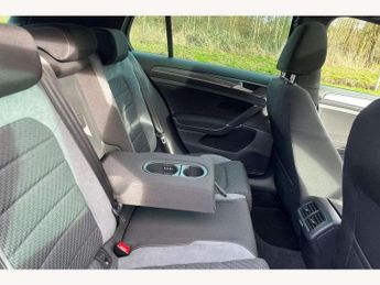 Volkswagen Golf 1.5 TSI EVO 150 R-Line 5dr DSG