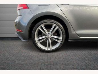 Volkswagen Golf 1.5 TSI EVO 150 R-Line 5dr DSG