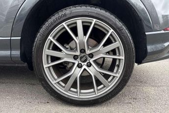 Audi Q3 35 TFSI Black Edition 5dr S Tronic [Tech Pro]