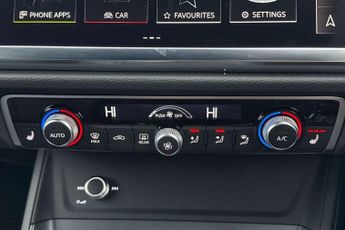 Audi Q3 35 TFSI Black Edition 5dr S Tronic [Tech Pro]