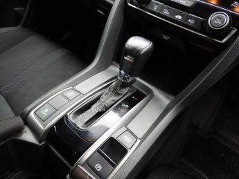 Honda Civic 1.0 VTEC Turbo SR 5dr CVT