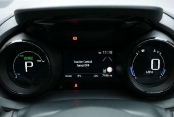 Toyota Yaris 1.5 Hybrid Excel 5dr CVT