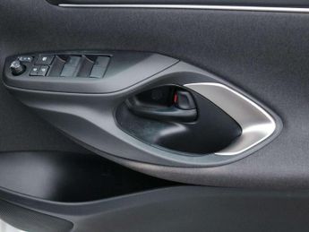 Toyota Yaris 1.5 Hybrid Excel 5dr CVT
