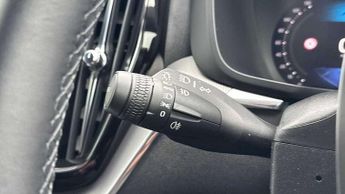 Volvo XC60 2.0 B5P R DESIGN 5dr Geartronic