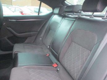 Skoda Superb 2.0 TDI CR Sport Line Plus 5dr DSG