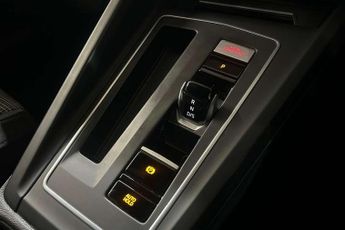 Volkswagen Golf GTE 1.4 TSI GTE 5dr DSG