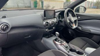 Nissan Juke 1.0 DiG-T N-Connecta 5dr DCT