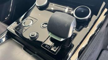 Land Rover Range Rover Sport 3.0 D300 Dynamic SE 5dr Auto