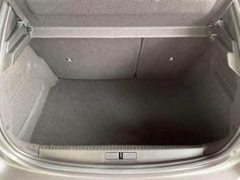 Peugeot 208 1.2 PureTech 130 Allure Premium + 5dr EAT8