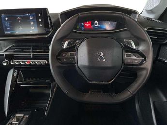 Peugeot 208 1.2 PureTech 130 Allure Premium + 5dr EAT8