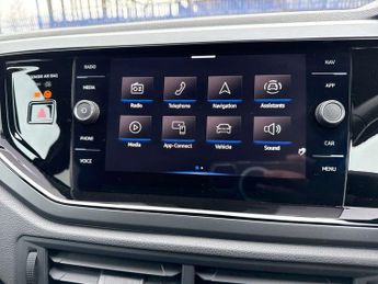 Volkswagen Polo 1.0 TSI R-Line 5dr DSG