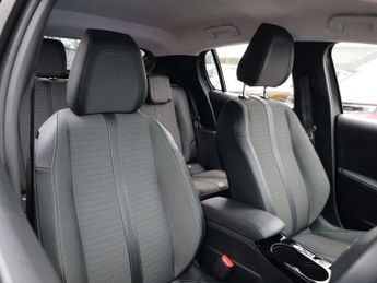 Peugeot 208 1.2 PureTech 100 Allure 5dr EAT8
