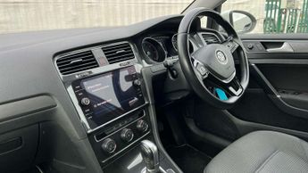 Volkswagen Golf 1.6 TDI Match 5dr DSG