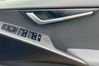 Kia Niro 1.6 GDi Hybrid 2 5dr DCT
