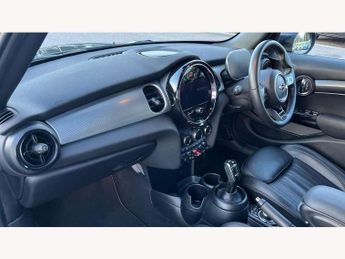 MINI Hatchback 5dr 1.5 Cooper Exclusive 5dr Auto