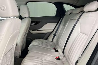 Jaguar F-Pace 2.0 Portfolio 5dr Auto AWD