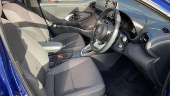 Toyota Yaris 1.5 Hybrid Icon 5dr CVT