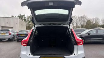 Volvo XC40 1.5 T3 [163] Momentum 5dr Geartronic