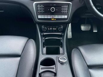 Mercedes-Benz GLA GLA 220d 4Matic Sport Premium 5dr Auto