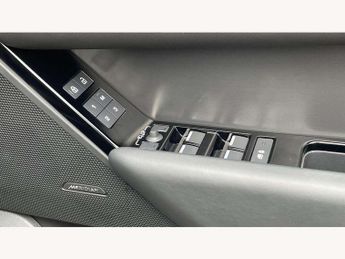 Land Rover Range Rover Velar 3.0 D300 MHEV Dynamic HSE 5dr Auto