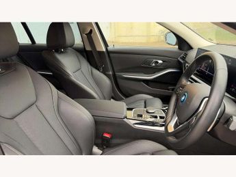BMW 3 Series 330e xDrive Sport 4dr Step Auto