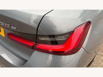 BMW 3 Series 330e xDrive Sport 4dr Step Auto