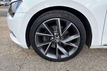 Skoda Superb 1.5 TSI Sport Line 5dr DSG